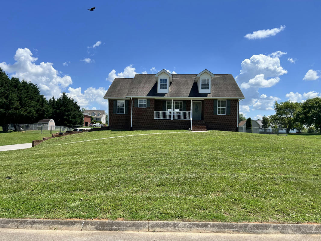 2573 PLANTATION DR, RUSSELLVILLE, TN 37860, photo 1 of 28