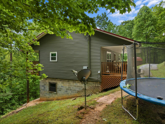 3260 OLD MILL BRANCH RD, SEVIERVILLE, TN 37876, photo 4 of 24