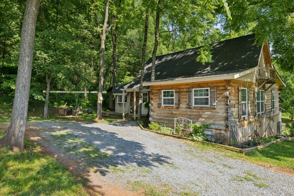 557 HIGH COUNTRY RD, COSBY, TN 37722, photo 1 of 38