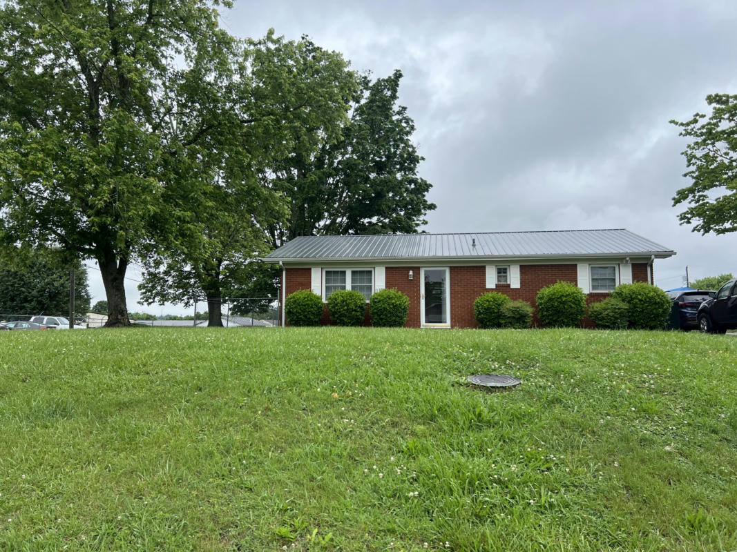 1538 LINCOLN AVE, MORRISTOWN, TN 37813, photo 1 of 14